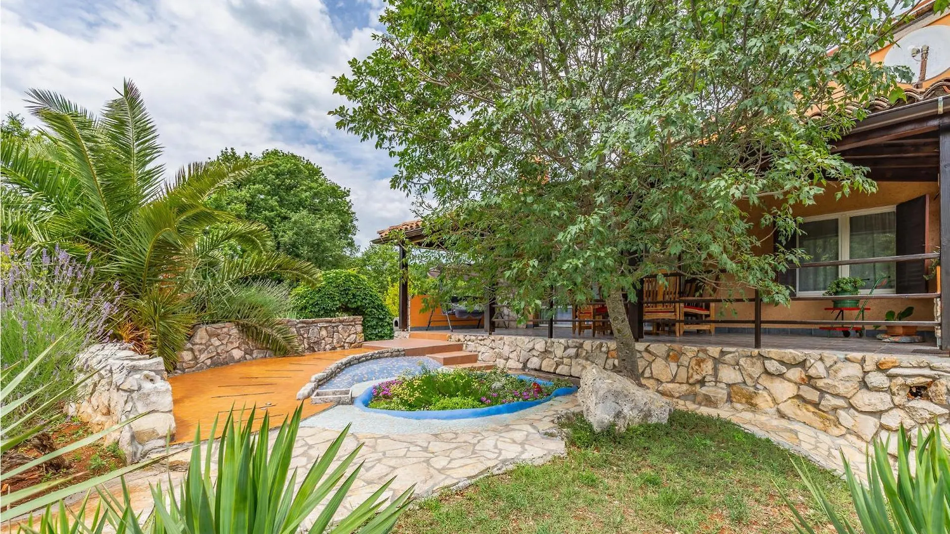 度假居 Stunning Home In Valtura With Wifi 克罗地亚