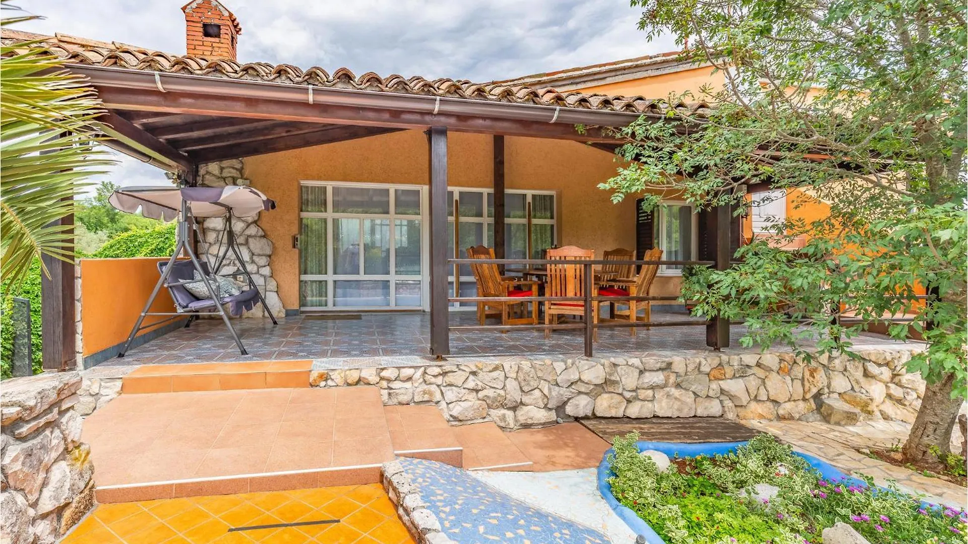 Stunning Home In Valtura With Wifi 克罗地亚